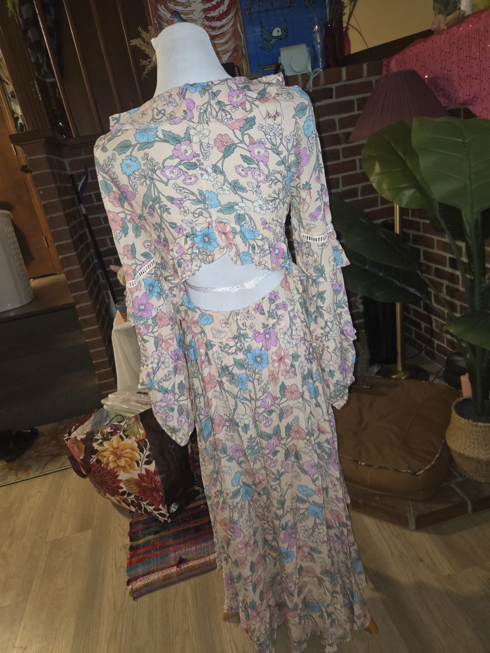 Spell & the Gypsy Sayulita Frill Maxi Gown Musk Floral Small - Picture 6 of 7